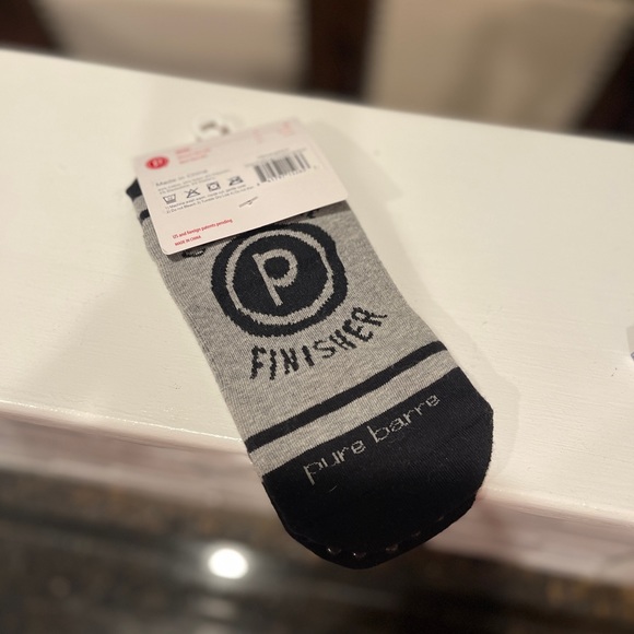 Pure Barre Other Nwt Pure Barre Challenge Finisher Grippy Socks